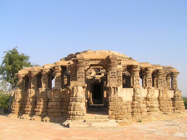 Largest surviving temple