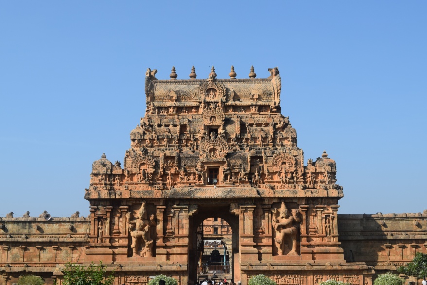 The inner gate with huge dwarpalas