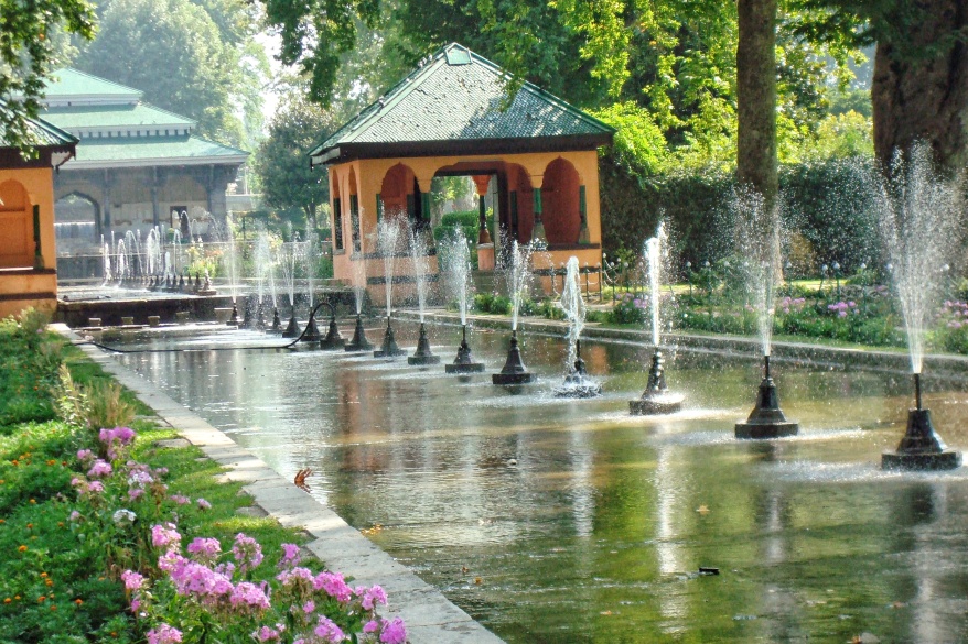 Mughal garden fountains