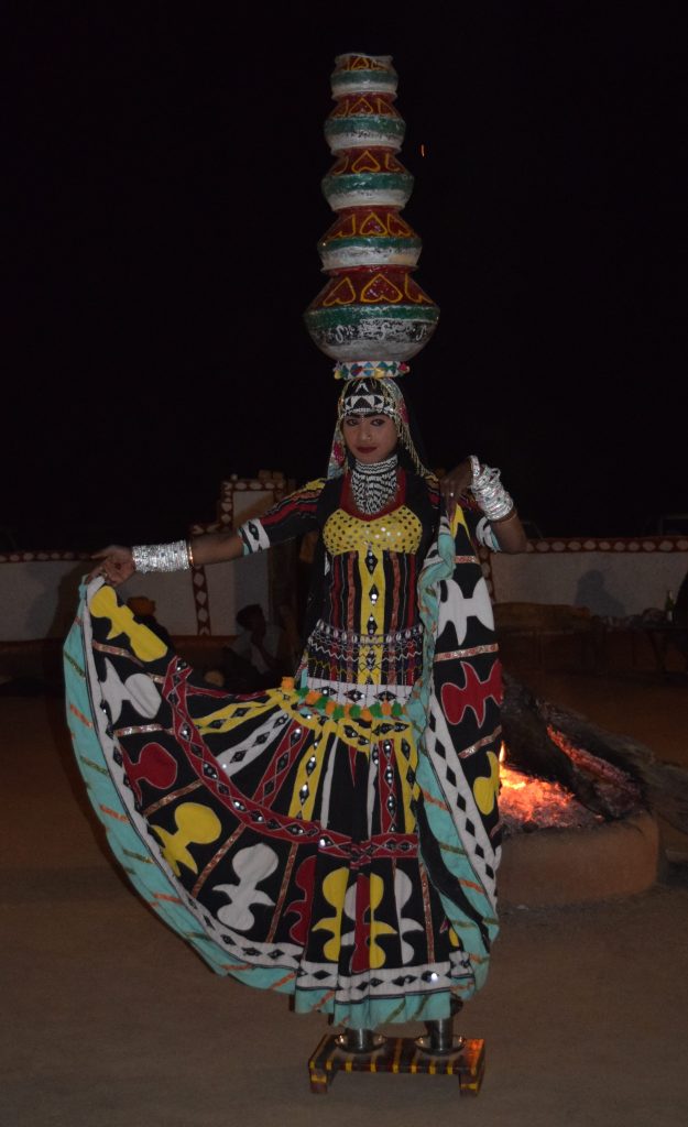 Kalbeliya dancer at Khuri